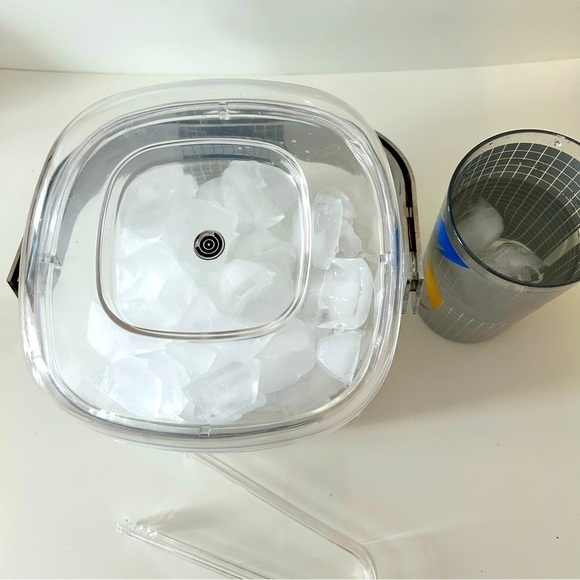 Vintage Cameleon lucite MCM clear acrylic Ice bucket with 4 tall water glasses - Picture 10 of 10